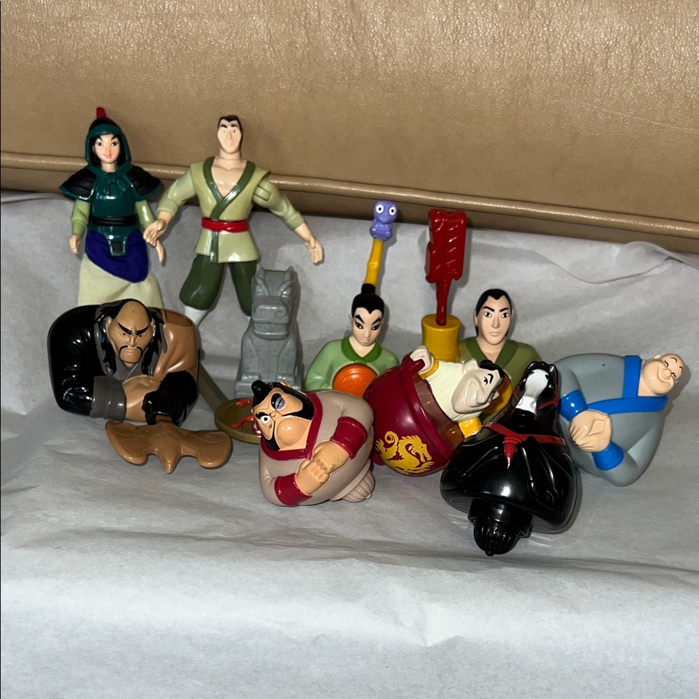 Bundle Vintage Disney Happy Meal Toys- Mulan characters